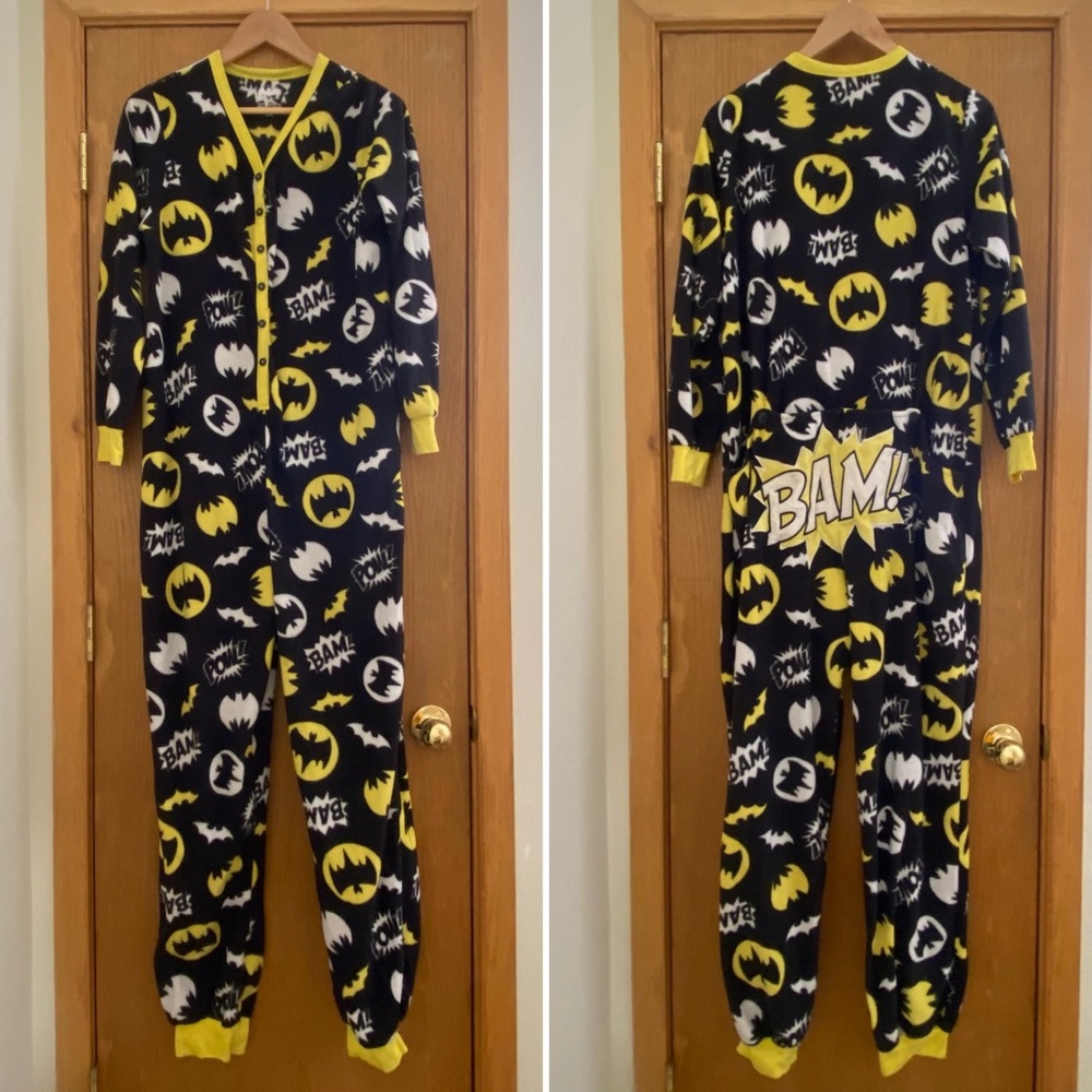 BATMAN Onesie Pajamas - Boys L (12-14)